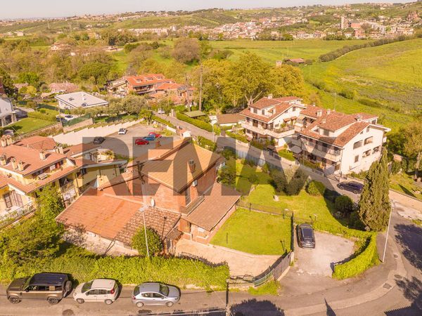 Villetta bifamiliare Marco Simone, Guidonia Montecelio, RM Vendita - Foto 2