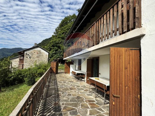 Casa Indipendente Cossogno, VB Vendita