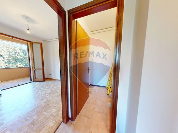 Appartamento Zona Viale Ancona, Foligno, PG Vendita - Foto 4