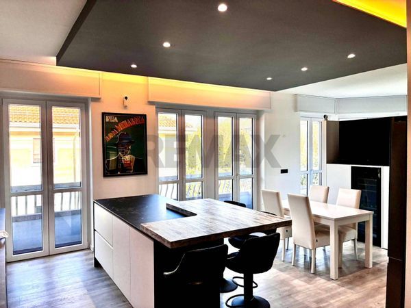 Attico/Mansarda Centro, Novara, NO Vendita