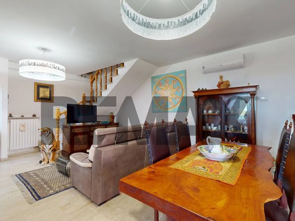 Villa singola Bolzaneto, Genova, GE Vendita