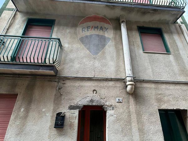 Casa Indipendente Randazzo, CT Vendita