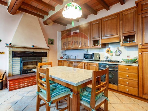 Casa Indipendente Ospitaletto, Marcaria, MN Vendita