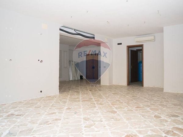 Locale Commerciale Enna, EN Affitto - Foto 4