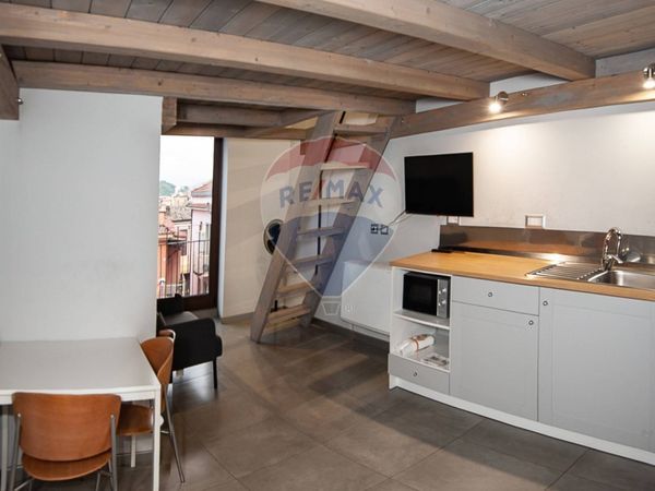 Porzione di casa Centro, Frosinone, FR Vendita