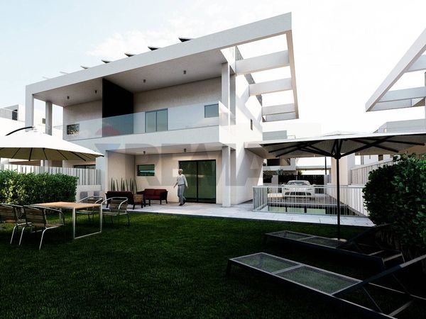 Villetta bifamiliare Poggiofranco, Bari, BA Vendita