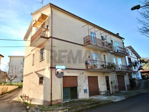 Appartamento Loreto Aprutino, PE Vendita