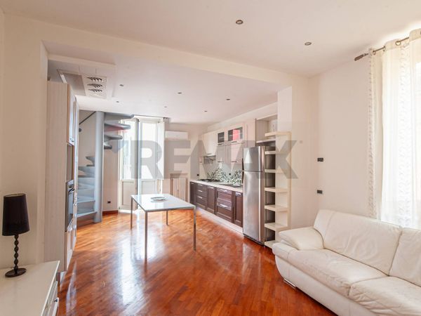 Appartamento Centro Storico, Salerno, SA Vendita