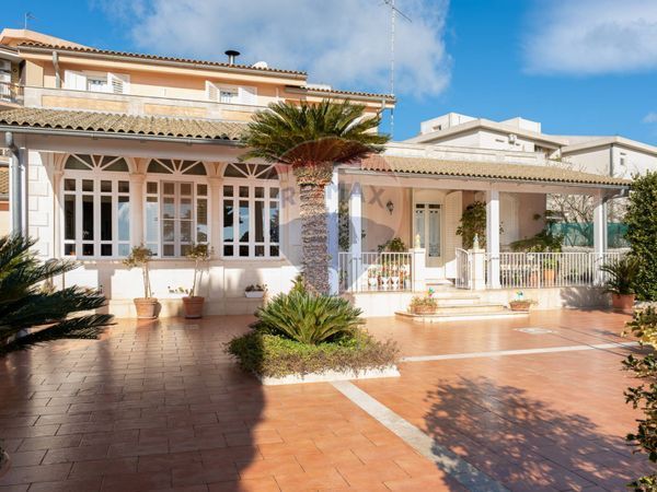 Villa singola Modica, RG Vendita