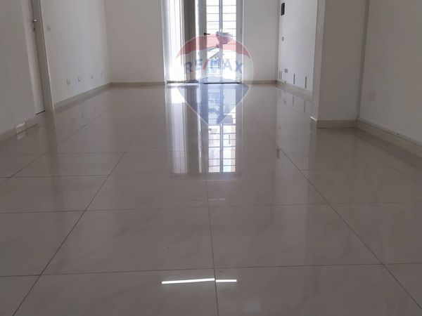 Locale Commerciale Centro direzionale, Matera, MT Affitto