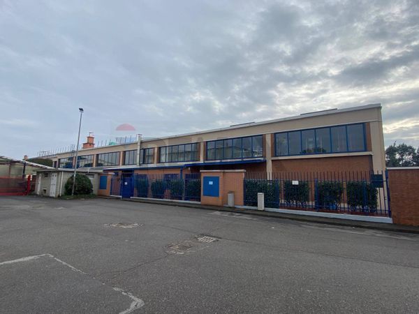 Capannone Industriale Paderno Dugnano, MI Affitto