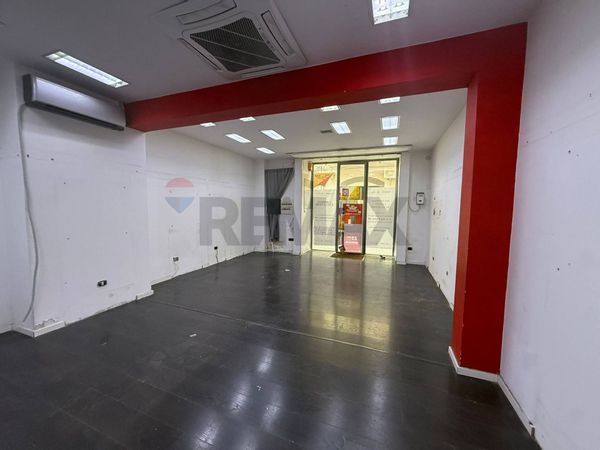 Locale Commerciale Nocera Inferiore, SA Affitto - Foto 4