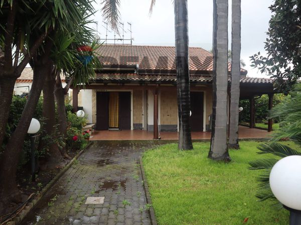 Villa a schiera Mascali, CT Vendita