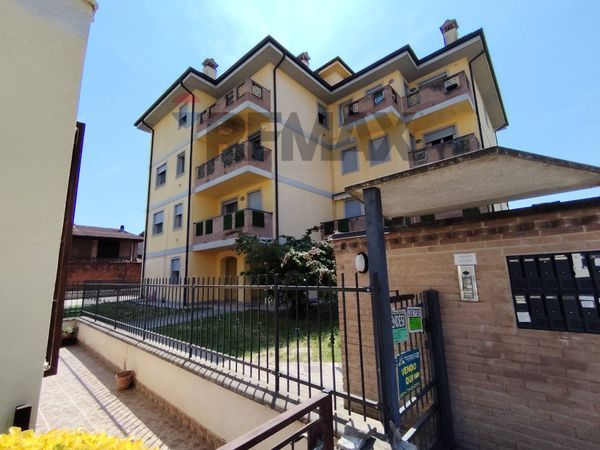 Appartamento Sant'Angelo Lodigiano, LO Vendita