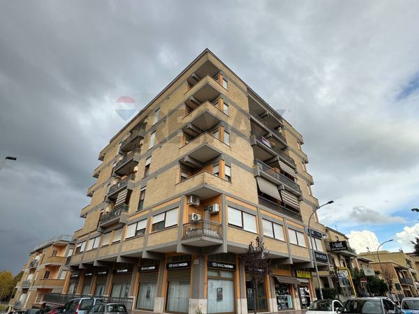 Appartamento Centro, Aprilia, LT Vendita