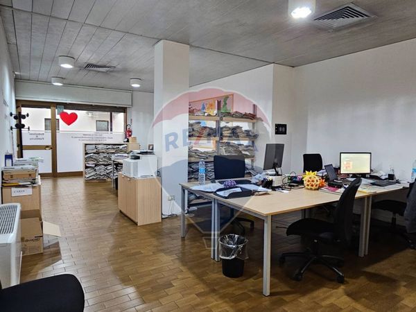 Locale Commerciale Arona, NO Affitto - Foto 3