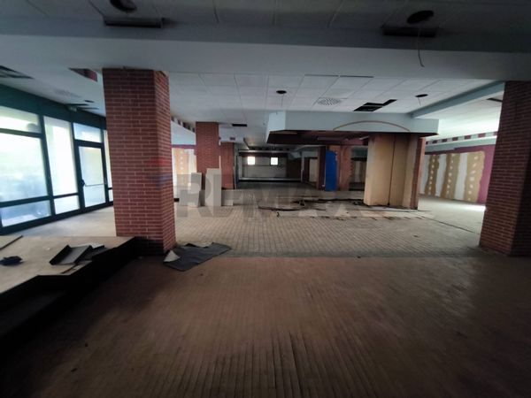 Locale Commerciale Stazione, Perugia, PG Affitto - Foto 3