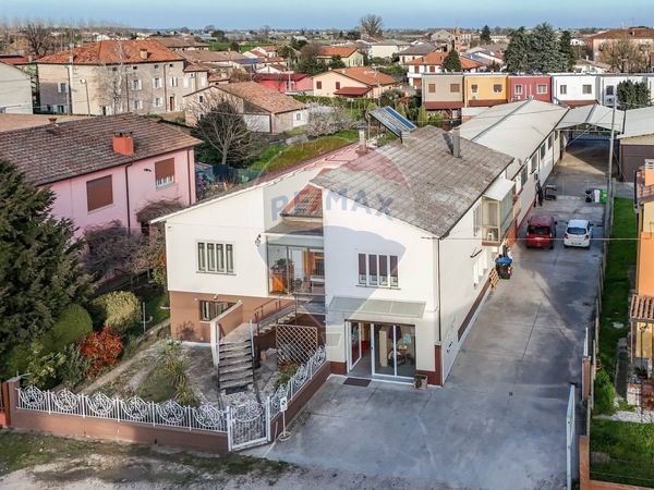 Villa o villino Castelmassa, RO Vendita