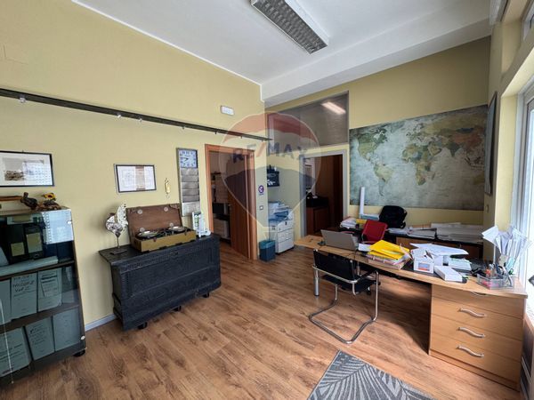 Locale Commerciale Sant'Avendrace, Cagliari, CA Affitto - Foto 2