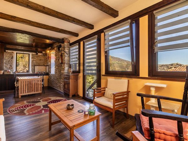 Casa Indipendente Centro, Donato, BI Vendita