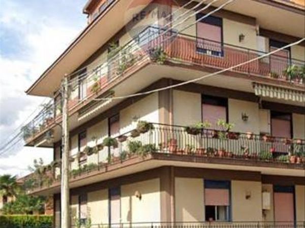 Appartamento Fiumefreddo di Sicilia, CT Vendita