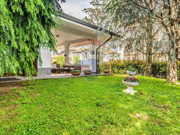 Villa singola Busto Garolfo, MI Vendita