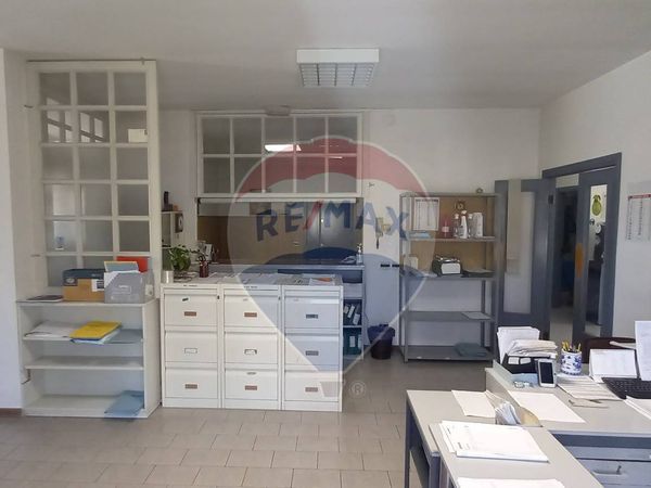 Ufficio Centro, Gualdo Tadino, PG Affitto