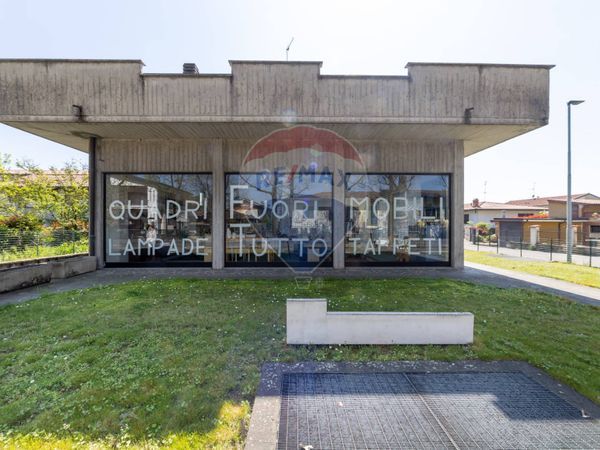 Locale Commerciale Groppello d'Adda, Cassano d'Adda, MI Vendita