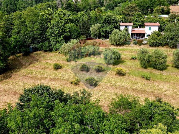 Casa Indipendente Velva, Castiglione Chiavarese, GE Vendita