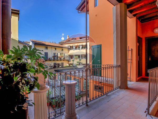 Appartamento Centrale, Bergamo, BG Affitto