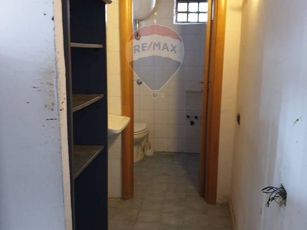 Locale Commerciale Zona Centro, Afragola, NA Affitto - Foto 4