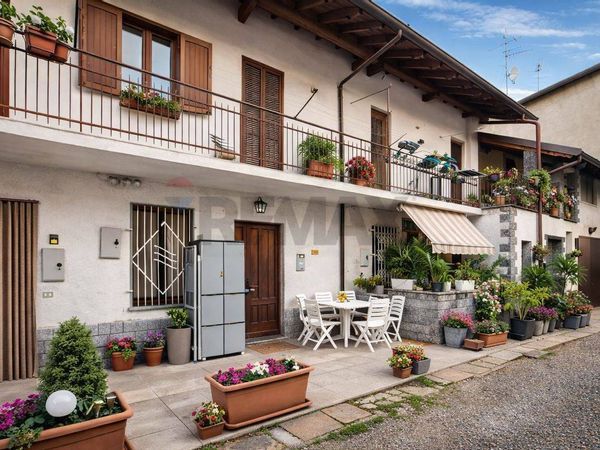 Porzione di casa Cairate, VA Vendita - Foto 2