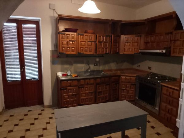 Villa singola San Martino, Sessa Aurunca, CE Vendita