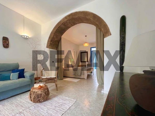 Porzione di villa Giba, SU Vendita