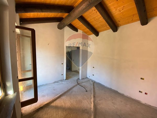 Nuove costruzioni Valdilana, BI Vendita