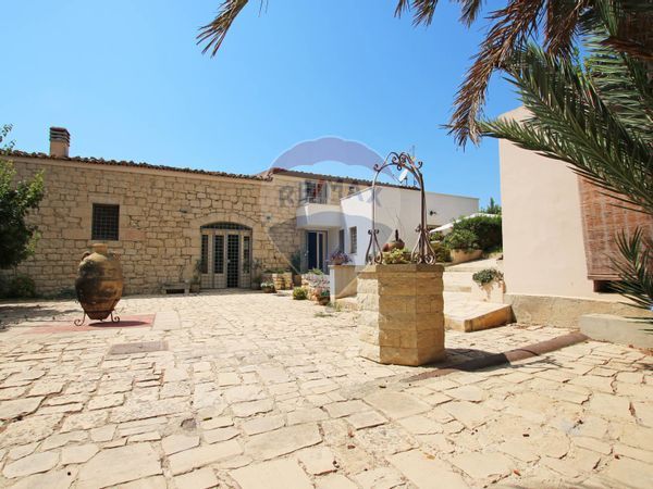 Villa o villino Sampieri, Scicli, RG Vendita