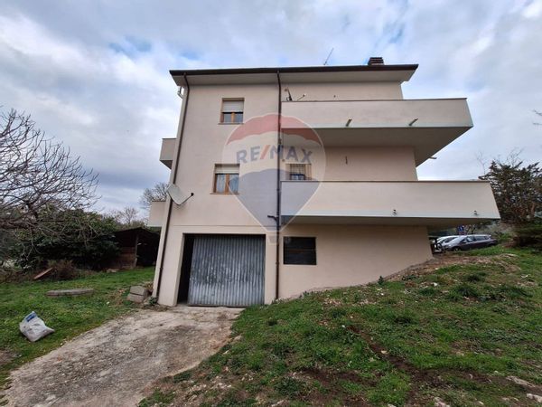 Villetta bifamiliare Santa Maria in Valle, Trevi, PG Vendita - Foto 3