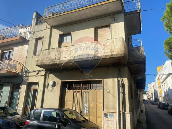 Appartamento Rutigliano, BA Vendita