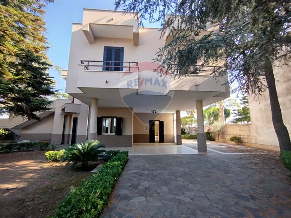 Villa o villino Castrignano de' Greci, LE Vendita