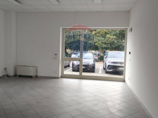 Commerciale Altro Zona Ospedale Nuovo, Foligno, PG Affitto - Foto 4