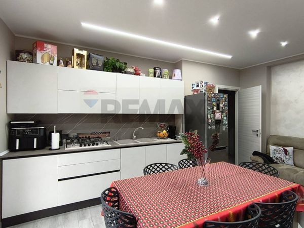 Appartamento Bronte, CT Vendita