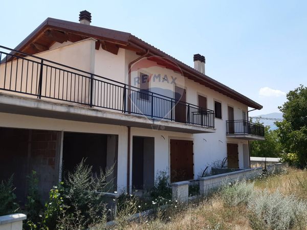 Villa a schiera Paganica - Tempera, L'Aquila, AQ Vendita - Foto 2