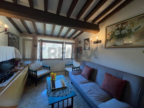 Porzione di casa Tereglio, Coreglia Antelminelli, LU Vendita
