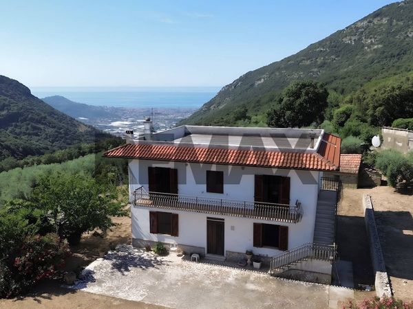 Villa singola Campo Soriano, Terracina, LT Vendita