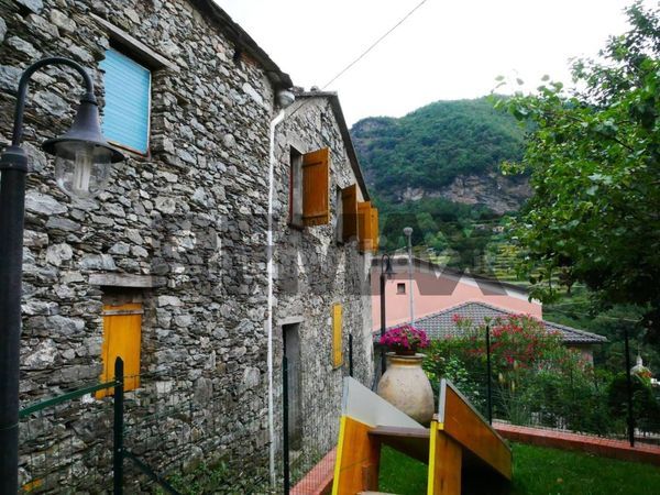 Appartamento Favale di Malvaro, GE Vendita