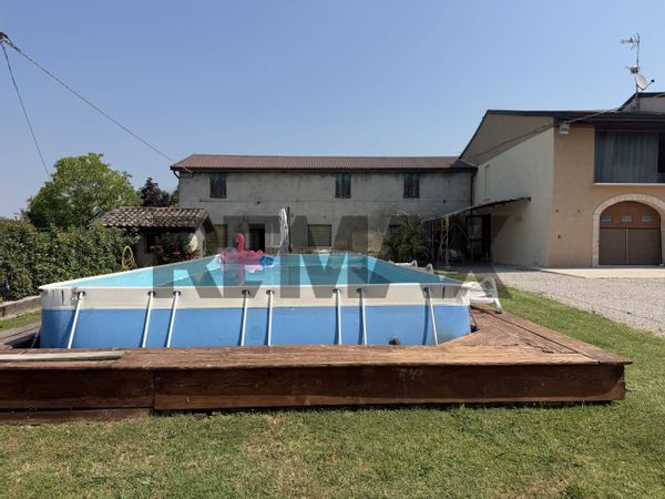 Cascina/Casale Gozzolina, Castiglione delle Stiviere, MN Vendita - Foto 2