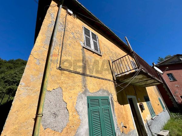 Rustico Cassego, Varese Ligure, SP Vendita