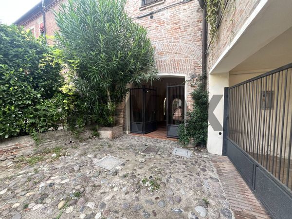 Appartamento Entro Mura, Ferrara, FE Affitto - Foto 2