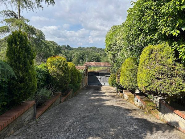 Porzione di villa Casalazzara, Aprilia, LT Vendita