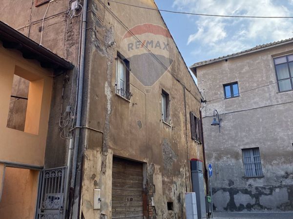 Appartamento Tarquinia, VT Vendita